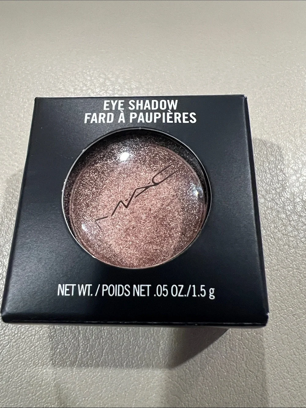 MAC honey lust eyeshadow lustre finish